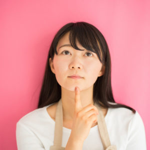婚活に食事のマナーは必要？箸の持ち方、クチャラー、犬食い、スマホいじりは？